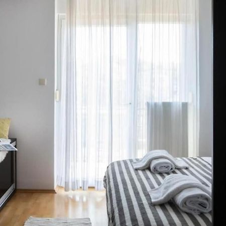 Tesla Apartment Urban Stay Загреб Экстерьер фото