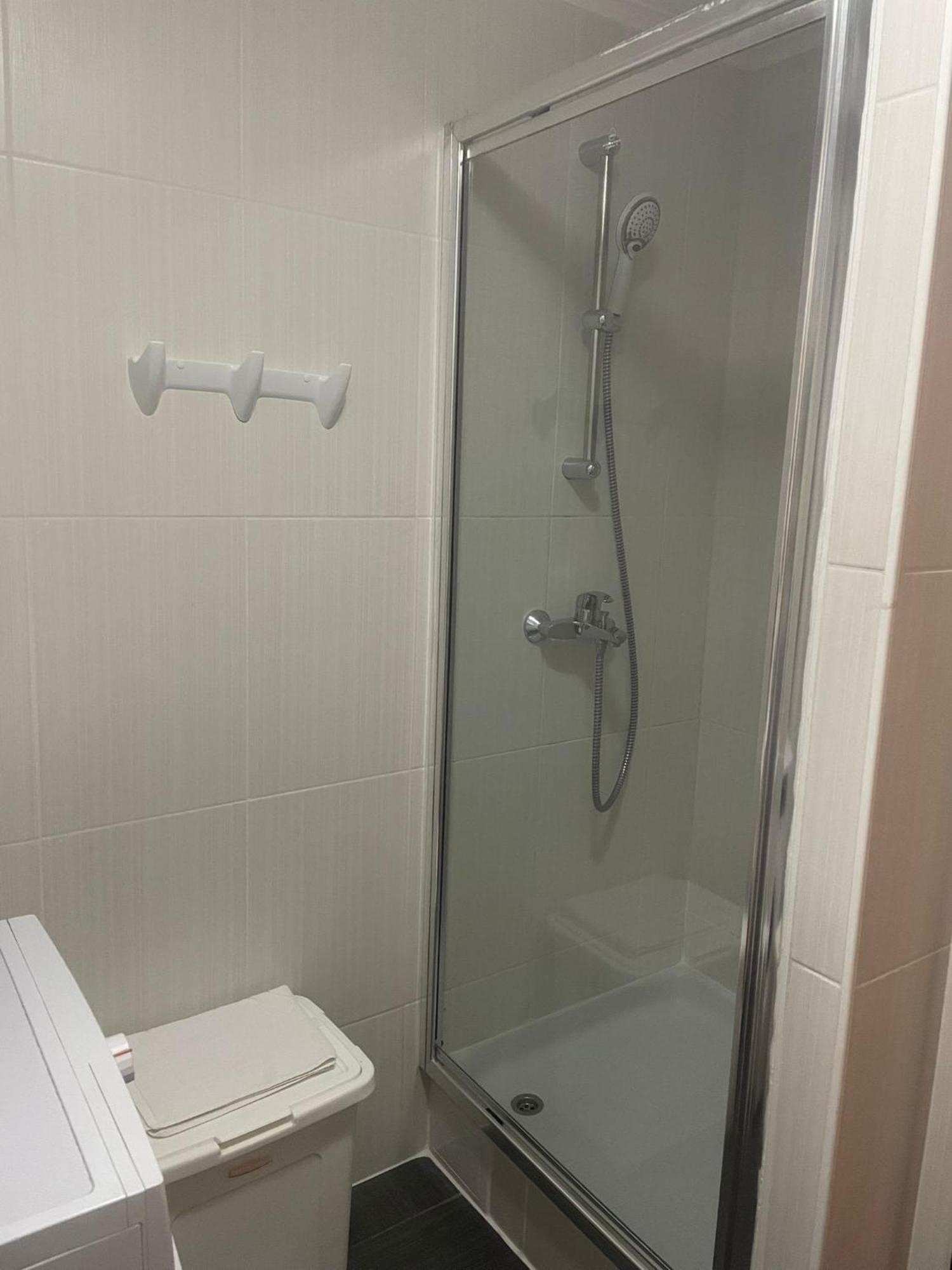 Tesla Apartment Urban Stay Загреб Экстерьер фото