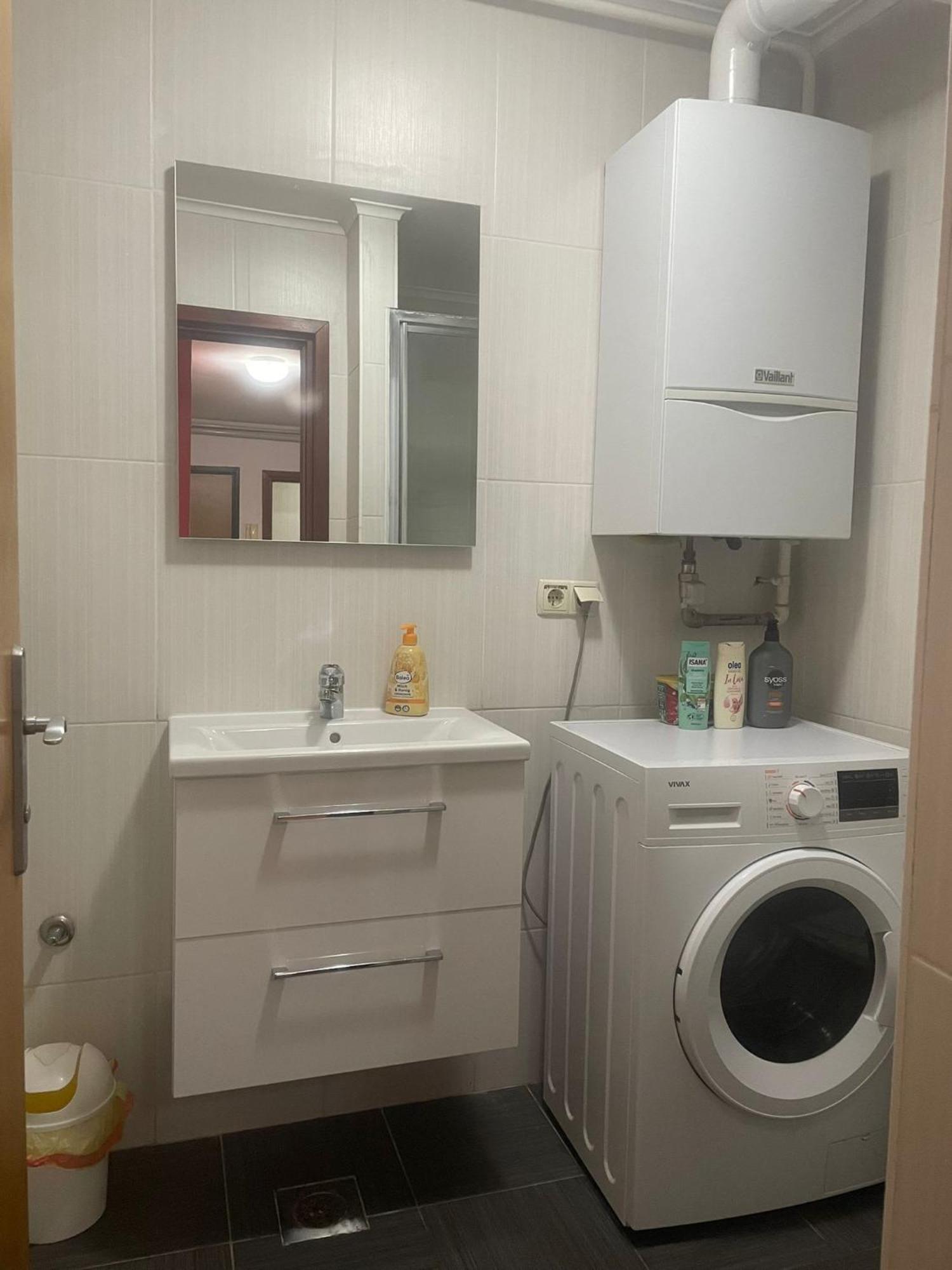 Tesla Apartment Urban Stay Загреб Экстерьер фото
